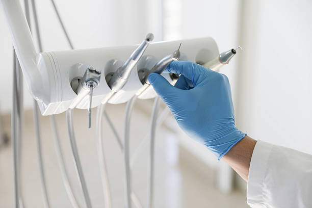 Professional Tooth Extraction technician working in Oreana, IL